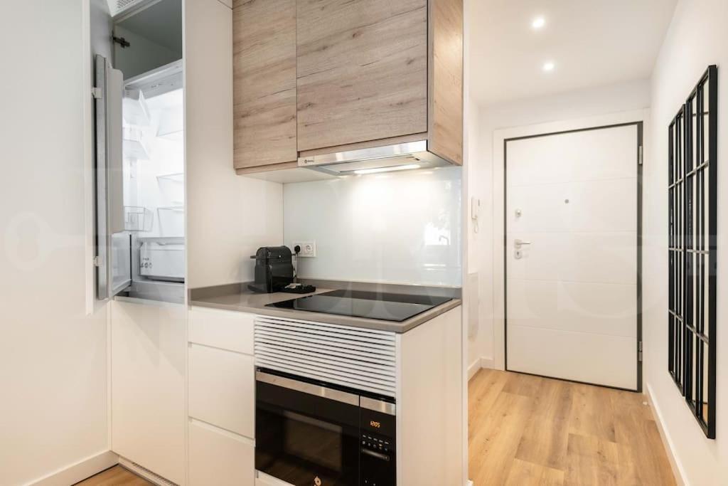 Calm With Private Patio By Rems Appartement Málaga