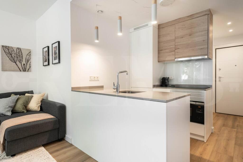 Calm With Private Patio By Rems Appartement Málaga