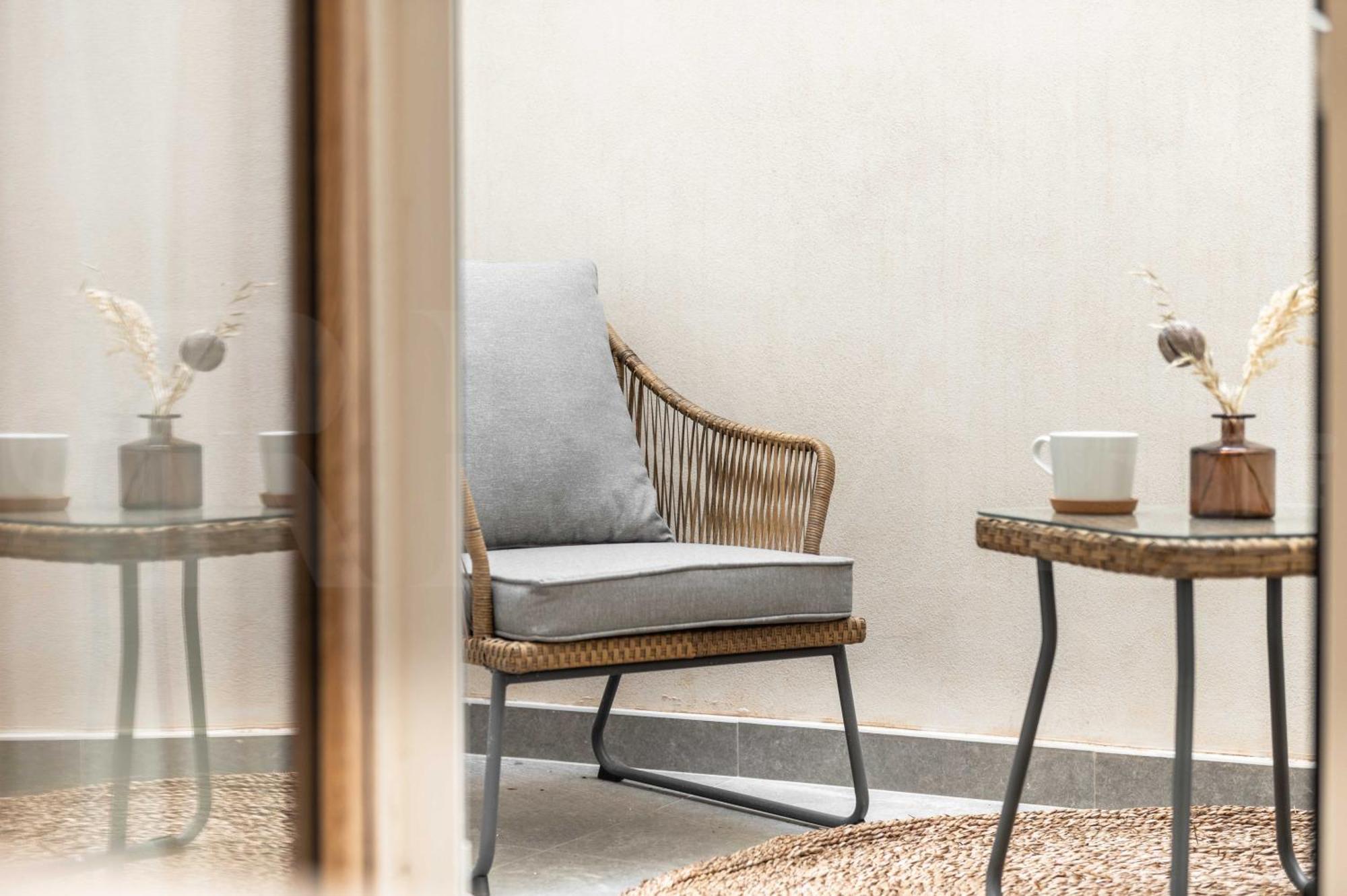 Appartement Calm With Private Patio By Rems